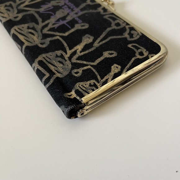 WHATEVER IT TAKES.ORG Kanye West Art Work Kiss Clasp Wallet Organizer Black - Picture 11 of 12